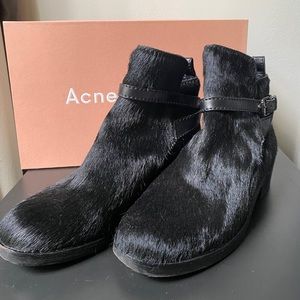 Barely worn Acne studios pony hair boot.